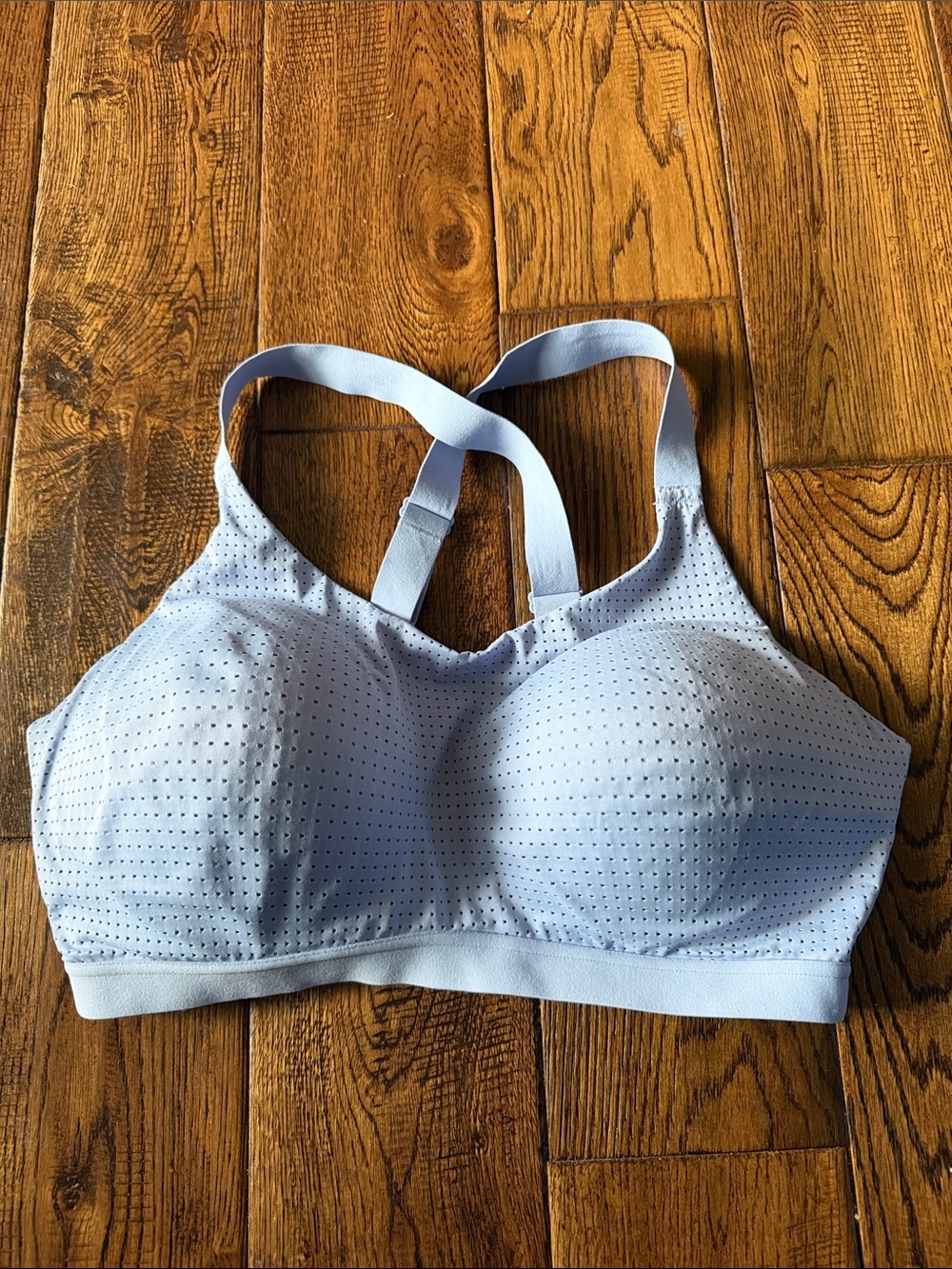 Victoria Secret Lightweight Sports Bra Size 36DD